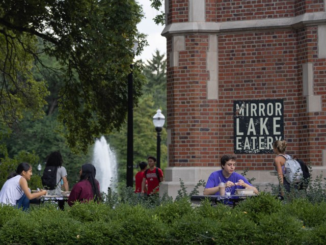 Outside Mirror Lake Eatery